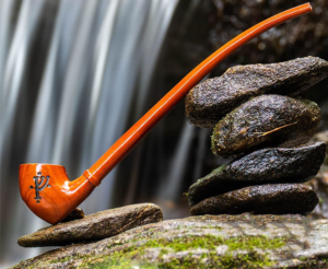 The Gandalf Pipe: A Shire-Worthy Smoke for True Adventurers
