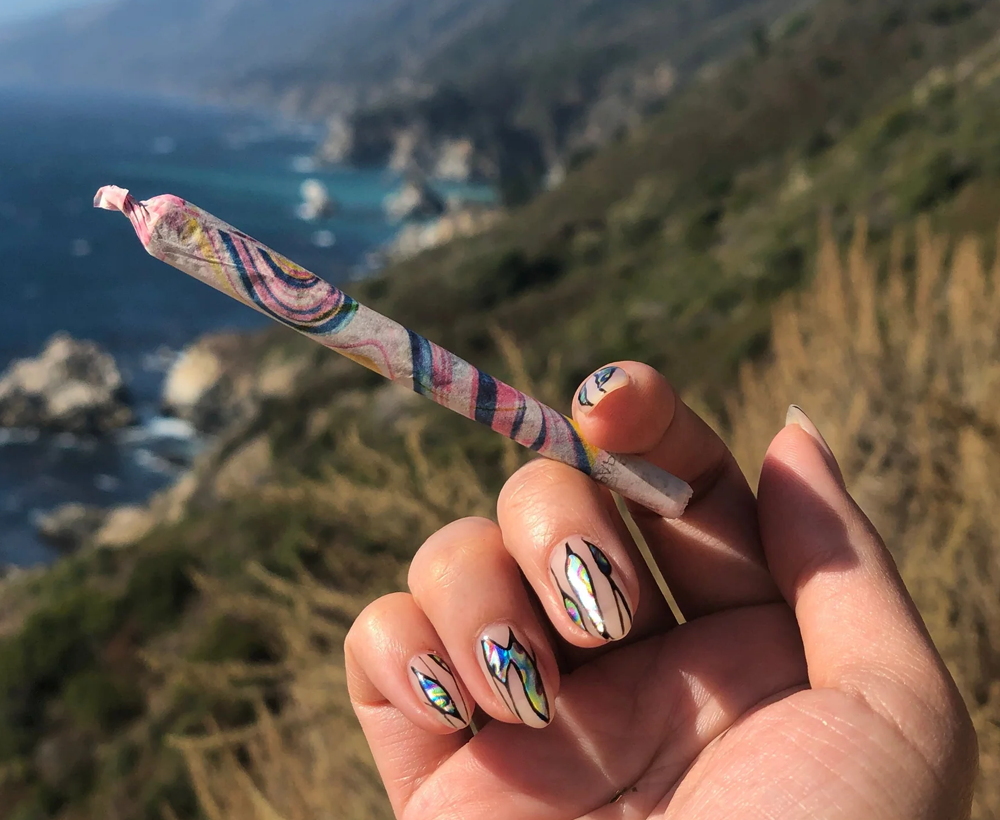 Gucci Swirls Rolling Papers Bringing Designer Vibes to Every Smoke