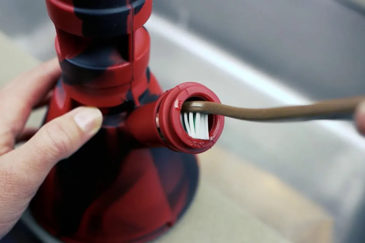 How to Clean a Silicone Pipe Fast