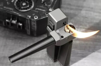 Spark and Smoke with the 2 in 1 Foldable Pipe Lighter 2