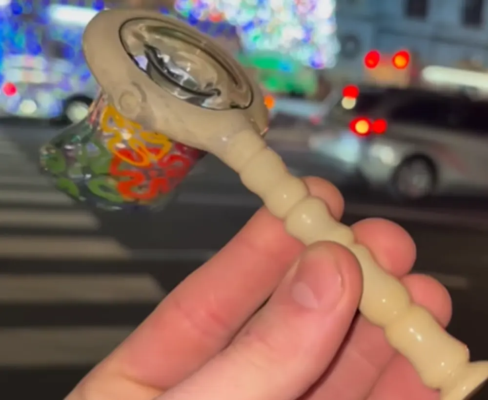 Alley Cats Bong The Purrfect Piece for Late Night Sessions