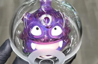 This BTGB Pokéball Koffing Bong is the pocket monster that actually rips